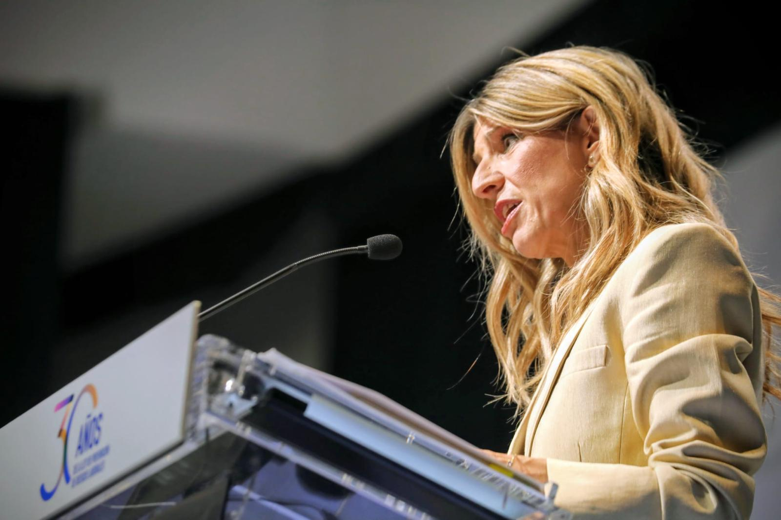 Yolanda Díaz pide a los agentes sociales un acuerdo en la mesa de prevención de riesgos: 