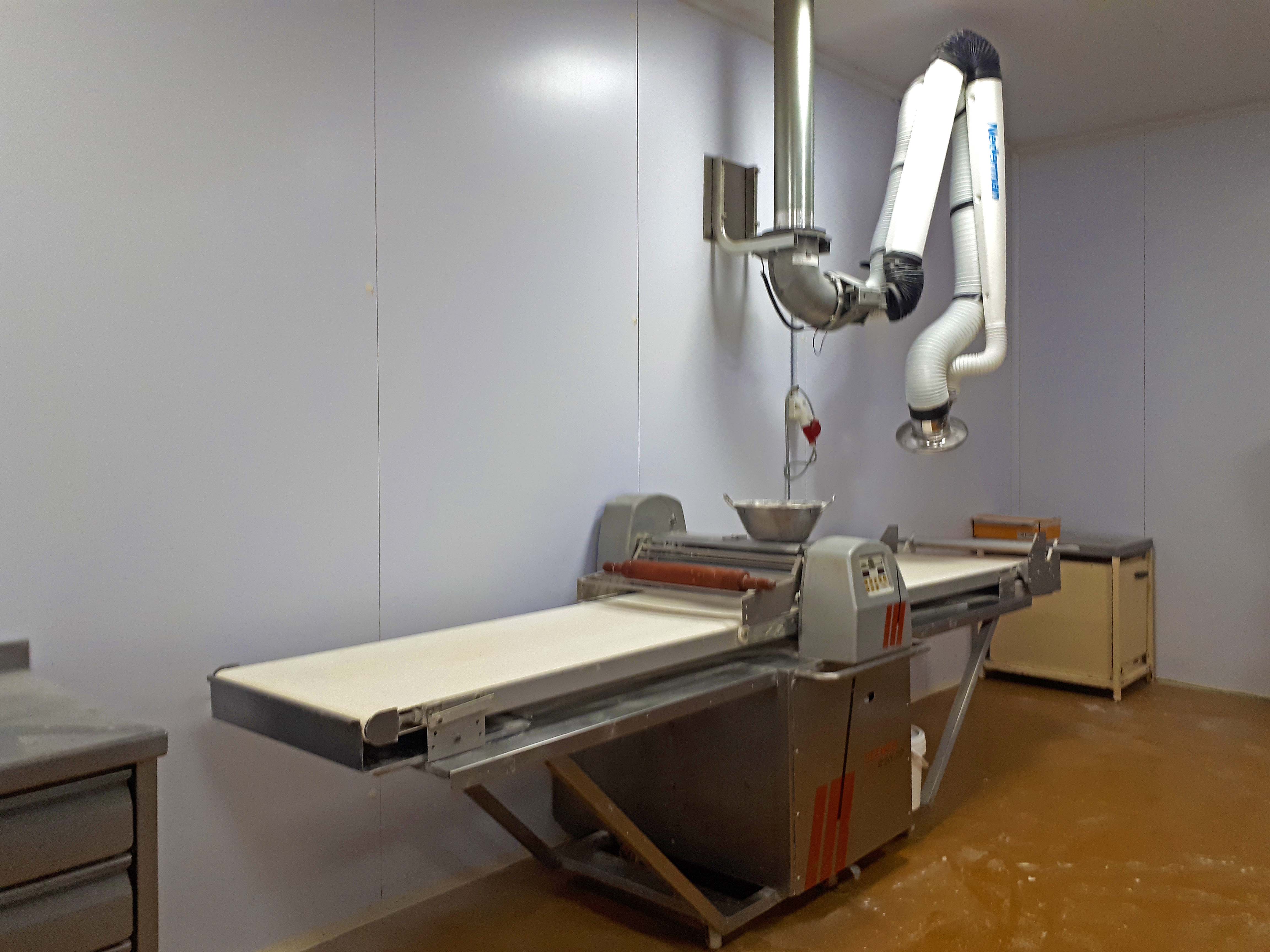 Brazo de extracción dirigible.