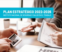 Portada plan, personas en una reunión