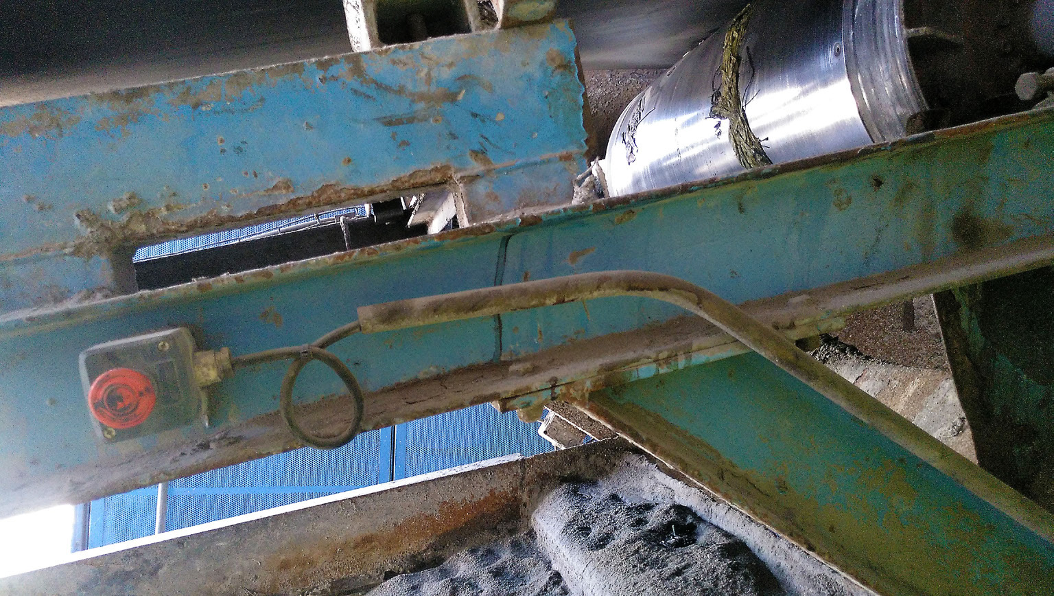 Botón de parada de emergencia tipo seta