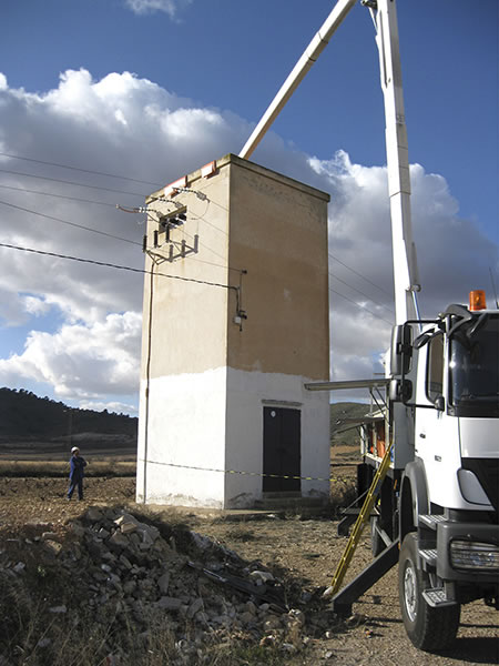 Vista exterior del centro de seccionamiento y medición