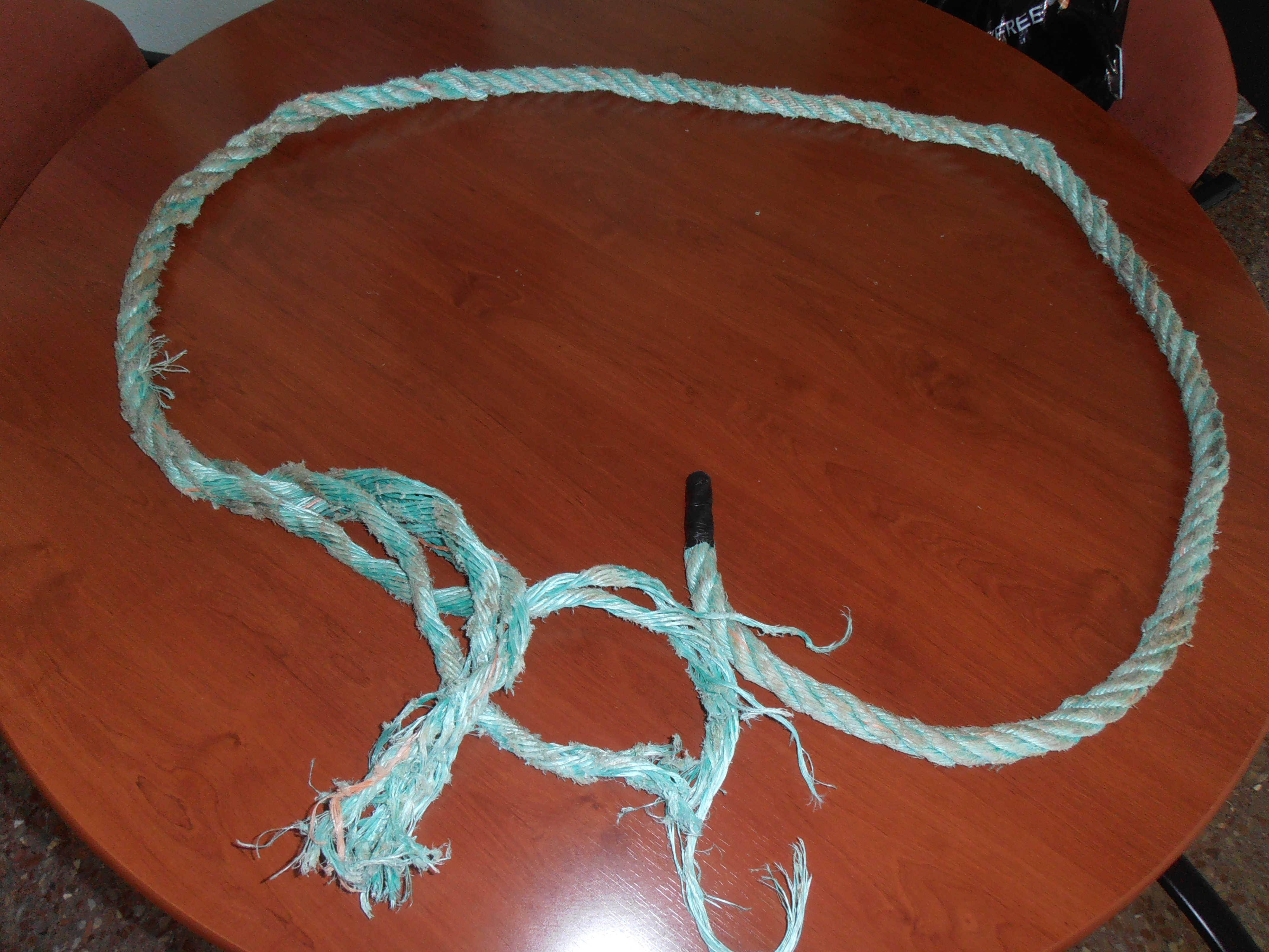 Detalle del cabo de retenida