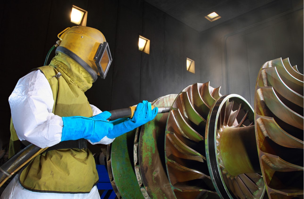 Tarea de chorreando en interior