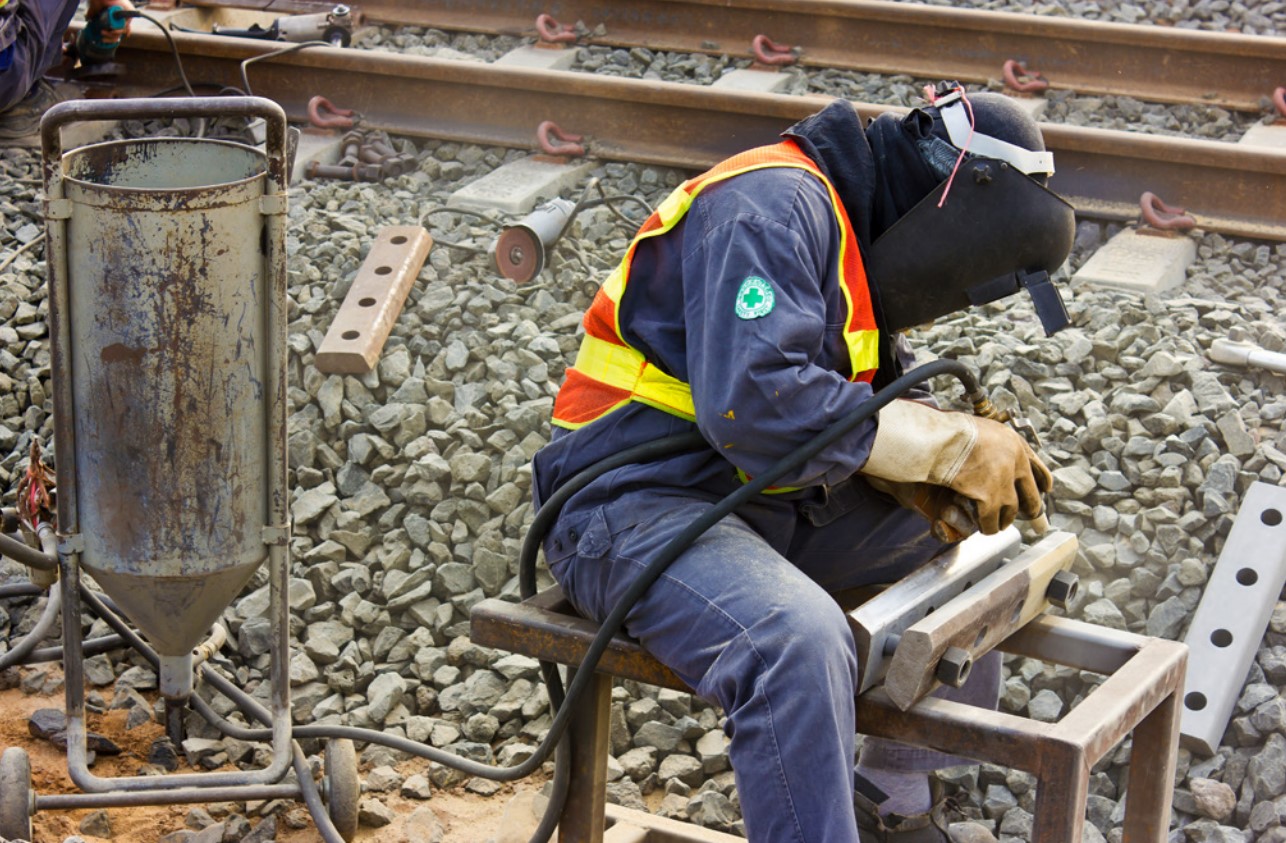 Tarea de chorreando en exterior