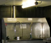 Banco de lavado para piezas desmontables