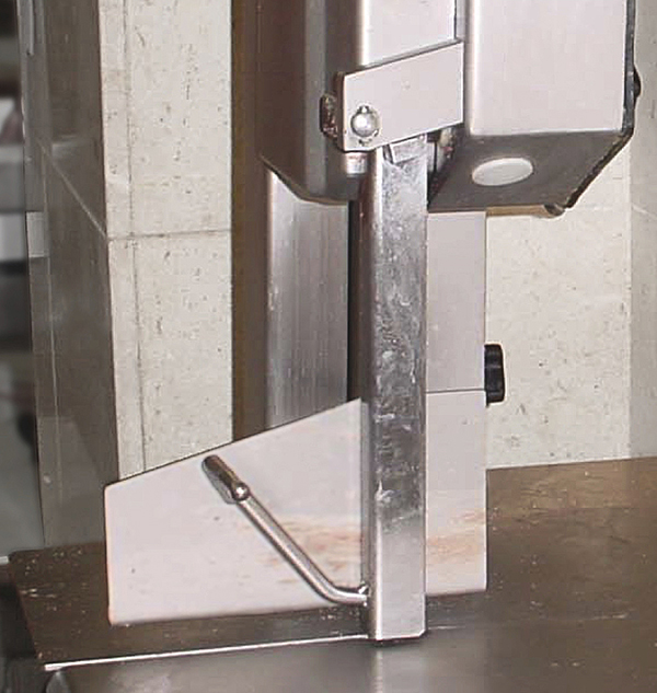 Detalle del empujador articulado